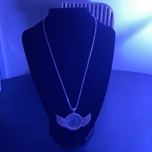 Nae’s rhinestone necklace